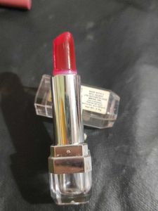 Colour Change Lipstick