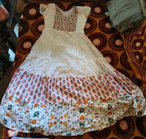 White Beautiful Partywear Ethnic Gown