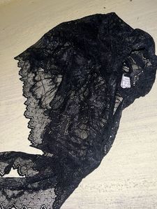 Elegant Black Lace Hijab