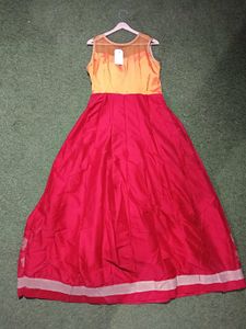 LADIES GOWN brand NEW