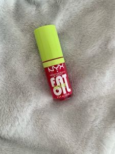 NYX FAT LIP DRIP