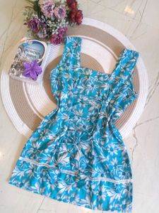 🆕 Skylight Sleeveless Corset Short Kurta ✨🎀