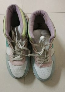 Women Sneakers