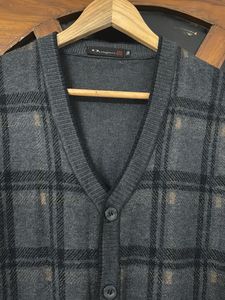 Men's Plaid Cardigan Sweater