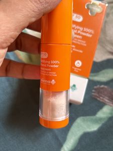 The DermaCo Mattifying 100%Mineral Powder Sunscree