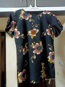 WOMEN&#39;S COMBO OF 2 Floral Print Tops