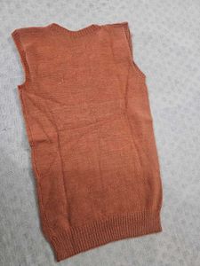 Knitted Sweater Vest