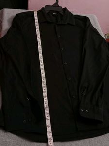 H&amp;M Brand Mens Shirt