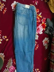 Light Wash Denim Jeans