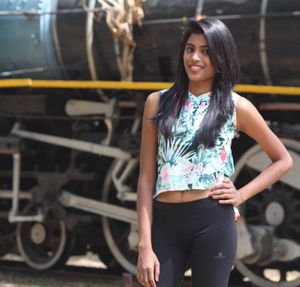 Floral Sleeveless Blouse