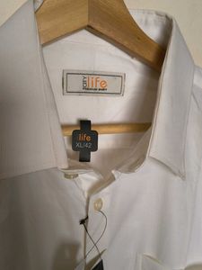 Men&#39;s White Slim Fit Shirt