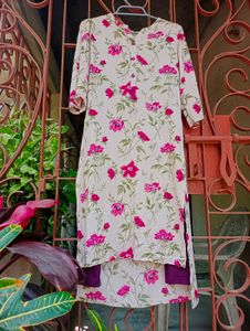 Avaasa MIX&#39;N MATCH Kurta With Leggings