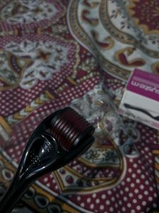 Lakme Sun Expert &amp; Derma Roller
