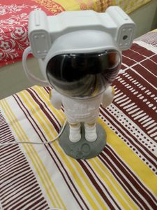 Astronaut Figurine Light