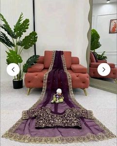 New Wine Shade Saree With Designer Blouse Piece
