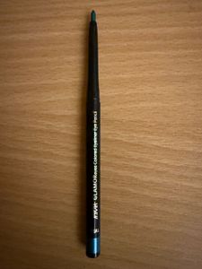 Nykaa Waterproof Eye Pencil - Teal