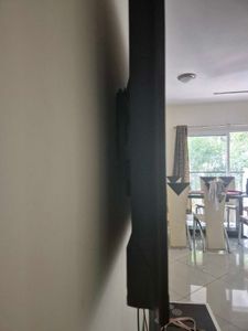 Sony Bravia 40&#34; TV