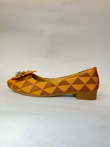 cute flats for women