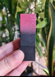 Beautiful Suit With Matte Nude Shade LipstickFree