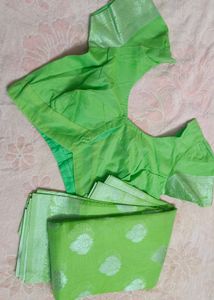Green Cotton Saree with Blouse