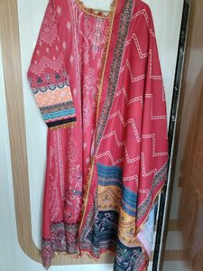 Printed  Kurta  Duppata Set