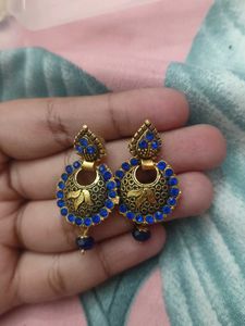 Golden Earrings With Blue Stones✨💙