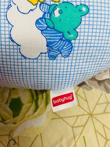 Babyhug Cotton Feeding Pillow🌸