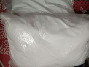 White Pillow Combo