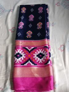 Floral & Geometric Patterned Saree