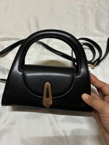 Sling Bag