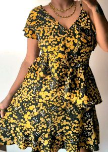 Floral Print Dress 💛 🌼