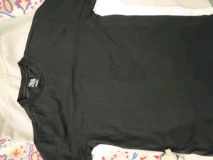 Black Tshirt