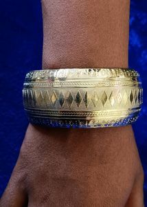 Bracelet In Gold (Kada)