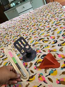Selling A Mobile Stand With 2 Free Gifts 🎁