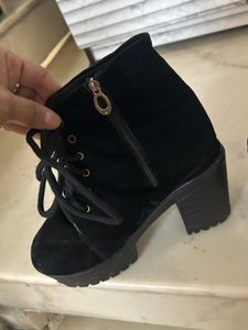 Stylish Black Heeled Booties