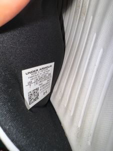 UNDER ARMOUR (100% Original)