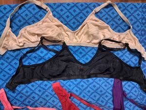 4 Cute Padded md 2 Non Pad Bra