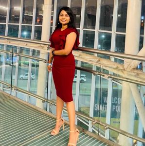 Chic Maroon Bodycon Dress