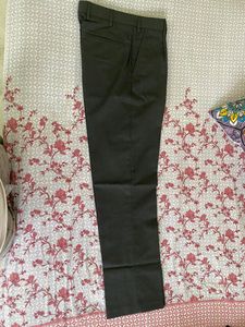Raymonds Corporate Style Formal Pants For Men