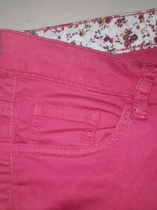 Womens  Pink Colour Skinny Jeans 28 Size