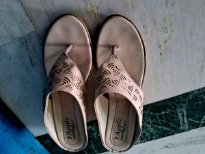 90% Off💥 Off White Heels