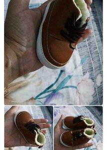 3 pair of new born baby shoes