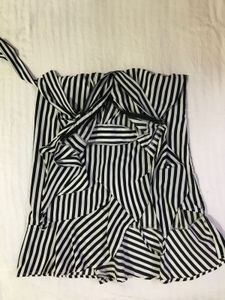 Black+white Striped flowy Dress Bust 34