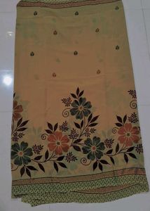 Elegant Floral Print Saree