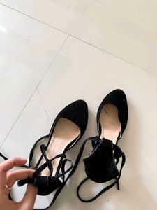 Black Ankle Wrap Flats