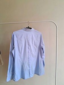 Classic Trending collared Shirt.