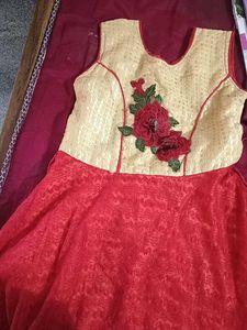 Girl&#39;s Party Dress