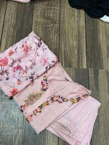 Floral Embroidered Kurta Set