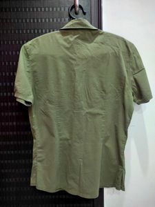 Pocket detailing shirt