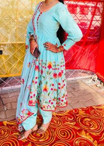 Elegant Sky Blue Kurta Set